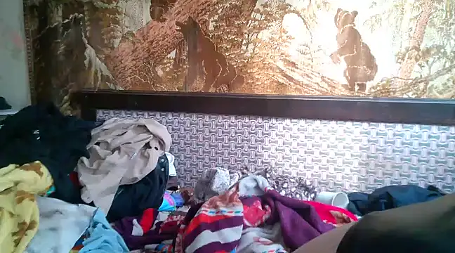 Snapshot of WildMissNiks chatting on 03/12/25, 07:57 WildMissNiks online show from 03/12/25, 07:57