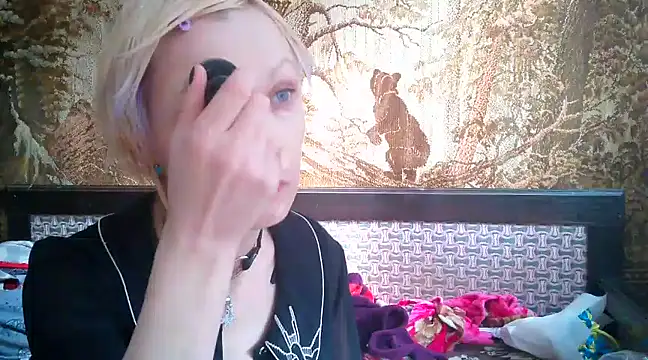 Snapshot of WildMissNiks chatting on 03/17/25, 07:46 WildMissNiks online show from 03/17/25, 07:46