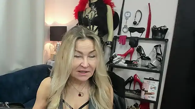 crystaLUX online show from 03/09/26, 05:11