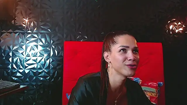 Snapshot of PINK__LOLA1 chatting on 02/16/25, 01:14 PINK  LOLA1 online show from 02/16/25, 01:14