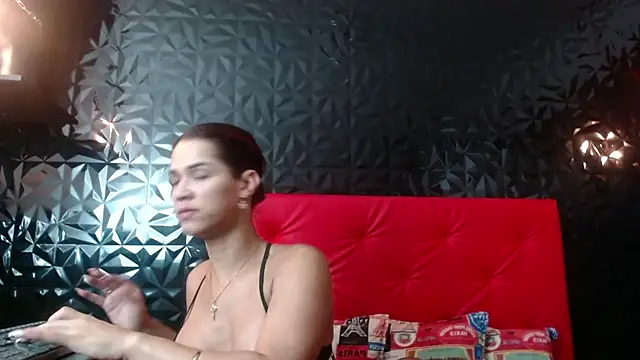 Snapshot of PINK__LOLA1 chatting on 03/11/25, 12:00 PINK  LOLA1 online show from 03/11/25, 12:00