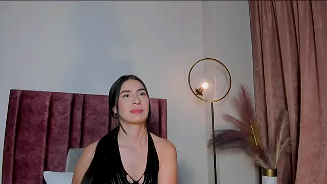 Snapshot of Christy_Sea chatting on 05/14/26, 12:01 Christy Sea online show from 05/14/26, 12:01