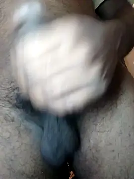 Snapshot of Sripandara1 chatting on 10/06/25, 02:47 Sripandara1 online show from 10/06/25, 02:47