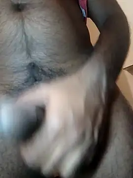 Snapshot of Sripandara1 chatting on 11/05/25, 10:43 Sripandara1 online show from 11/05/25, 10:43