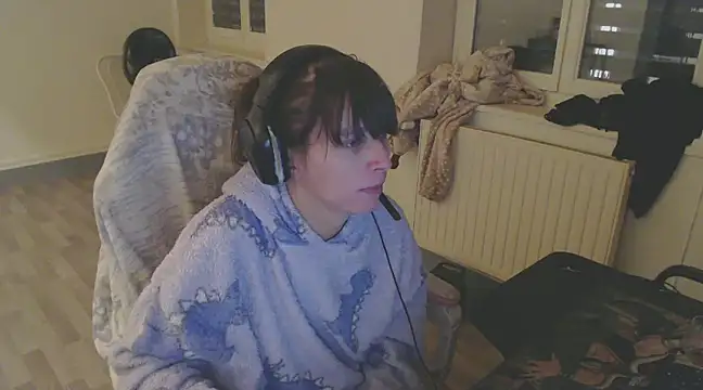 missthon0 online show from 12/15/24, 08:58