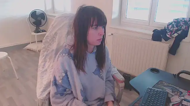 missthon0 online show from 12/20/24, 10:27