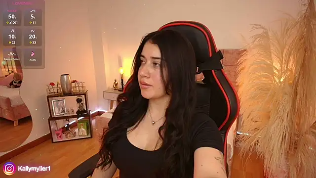 Snapshot of KallyMyller1 chatting on 01/21/25, 06:34 KallyMyller1 online show from 01/21/25, 06:34