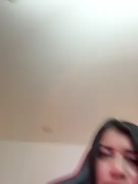 Snapshot of KallyMyller1 chatting on 03/05/25, 10:43 KallyMyller1 online show from 03/05/25, 10:43