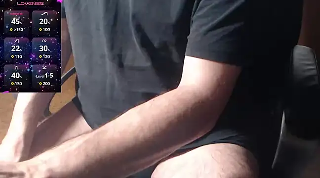 Snapshot of steffencamboy chatting on 01/10/25, 03:50 steffencamboy online show from 01/10/25, 03:50