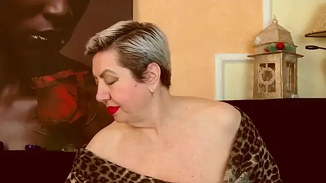 LadyPosh online show from 04/07/26, 09:04