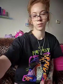 LucidLucy online show from 01/29/25, 03:47