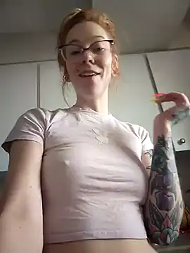 LucidLucy online show from 02/23/25, 02:14