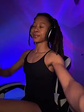 thebrattygoddess online show from 12/19/24, 11:39