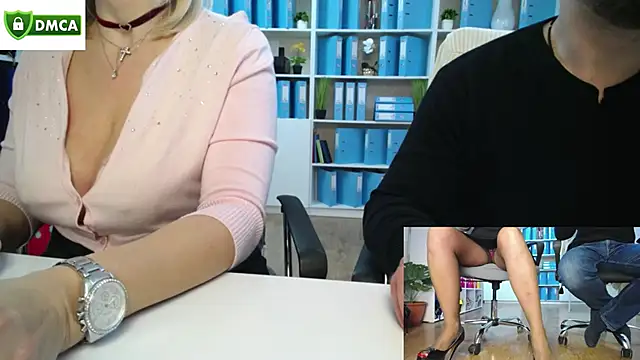 secret-office online show from 10/31/25, 06:03