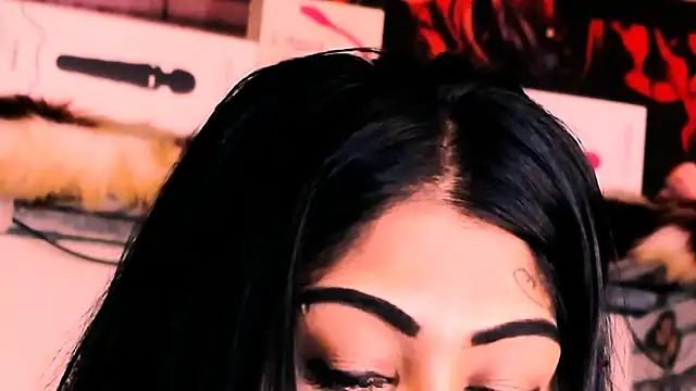 indian dreamgirl online show from 10/31/25, 10:00