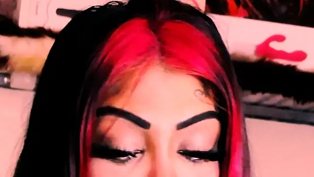 indian dreamgirl online show from 11/12/25, 08:08