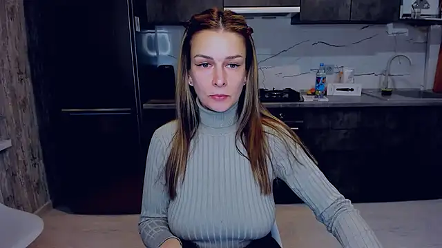 AlexiaDarren online show from 02/10/25, 03:53