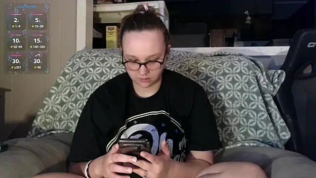 ZeTurtleMaster online show from 10/28/25, 01:42