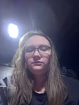 Snapshot of ZeTurtleMaster chatting on 03/17/26, 04:17 ZeTurtleMaster online show from 03/17/26, 04:17