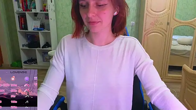 Snapshot of DanaMartina chatting on 03/17/25, 12:14 DanaMartina online show from 03/17/25, 12:14
