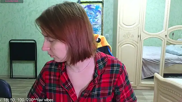 DanaMartina online show from 10/29/25, 05:36