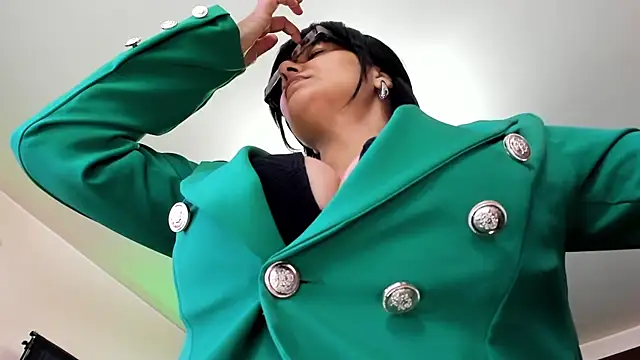 Snapshot of VICE_MASTERS chatting on 12/02/25, 08:19 VICE MASTERS online show from 12/02/25, 08:19