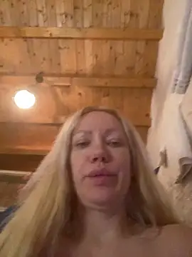 SofiaJoy online show from 10/04/25, 05:11