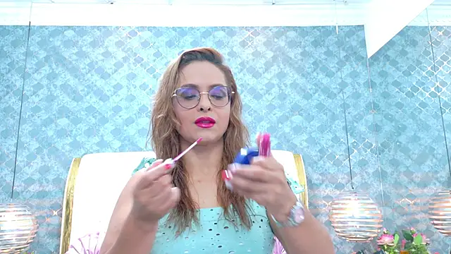 MarilynVega1 online show from 10/13/25, 02:39