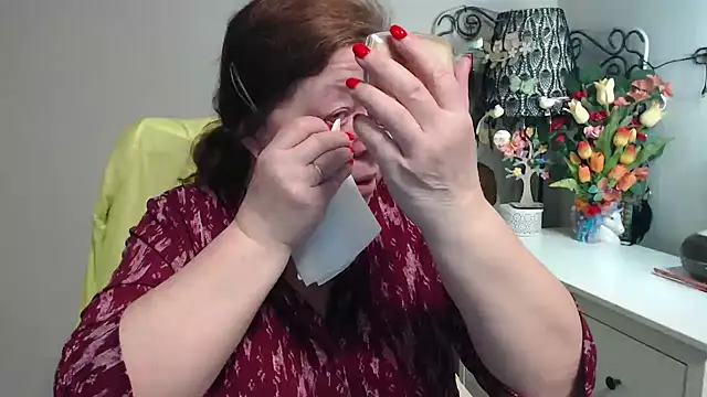 Adelewildx online show from 03/24/26, 04:17