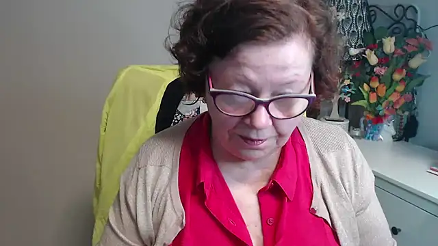 Adelewildx online show from 04/10/26, 03:45