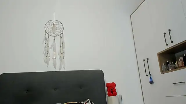 Snapshot of Allees95 chatting on 03/22/25, 06:03 Allees95 online show from 03/22/25, 06:03