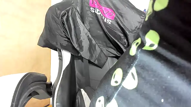 darsha sahu online show from 11/18/25, 12:38