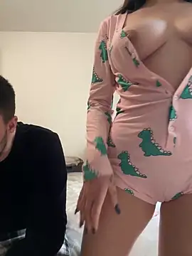 couplepenetration online show from 01/09/25, 12:30