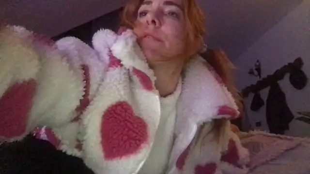 Snapshot of pisswhorelana chatting on 01/19/25, 02:04 pisswhorelana online show from 01/19/25, 02:04