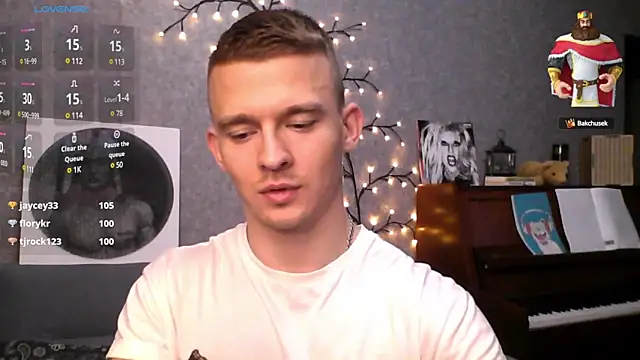 Snapshot of Marvelboy_ chatting on 12/28/24, 11:41 Marvelboy online show from 12/28/24, 11:41