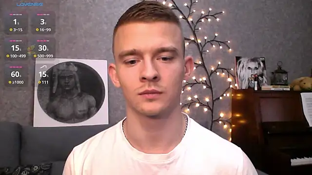 Snapshot of Marvelboy_ chatting on 01/24/25, 11:26 Marvelboy online show from 01/24/25, 11:26