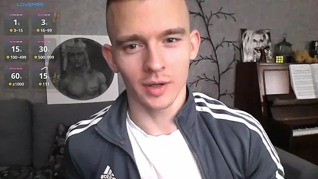 Snapshot of Marvelboy_ chatting on 02/11/25, 12:16 Marvelboy online show from 02/11/25, 12:16