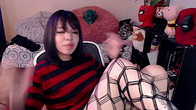 babyakem online show from 10/15/25, 04:12