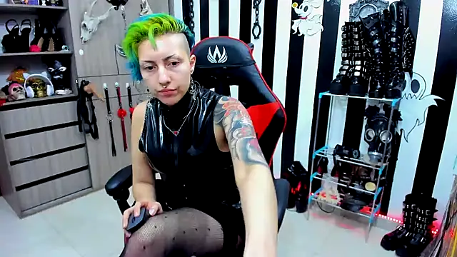 Mistress Yelena online show from 01/14/25, 12:22