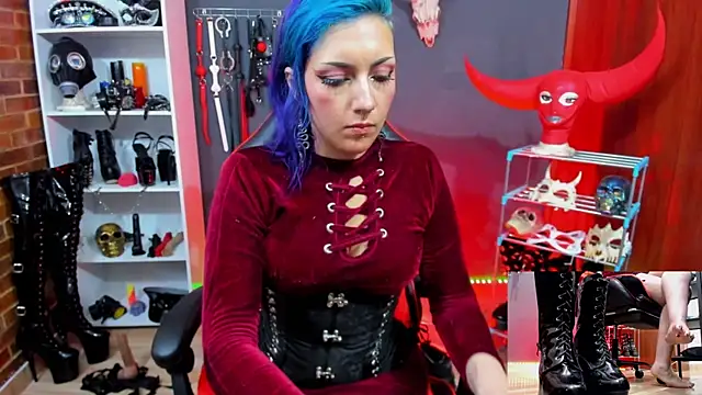 Mistress Yelena online show from 05/22/26, 09:20