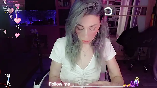 AnnieGOld  online show from 02/06/26, 08:23