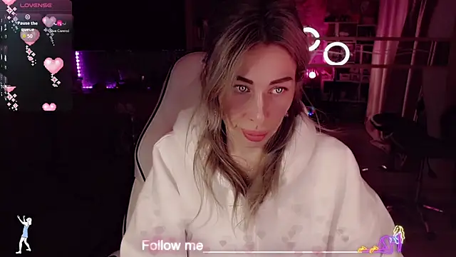 AnnieGOld  online show from 02/28/26, 11:39