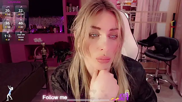 AnnieGOld  online show from 04/19/26, 11:29