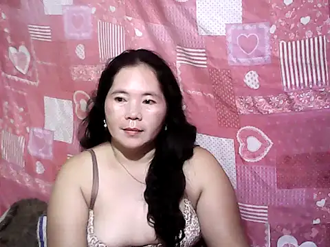 hotpusie 4u online show from 05/27/26, 07:11