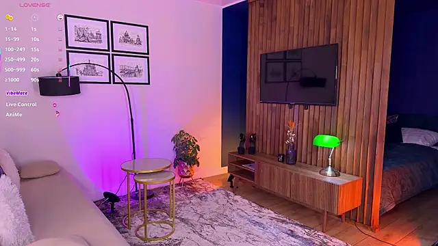 Snapshot of mikkixmeow chatting on 10/22/25, 12:16 mikkixmeow online show from 10/22/25, 12:16