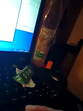 Snapshot of FireFox_Feel chatting on 03/05/25, 09:15 FireFox Feel online show from 03/05/25, 09:15