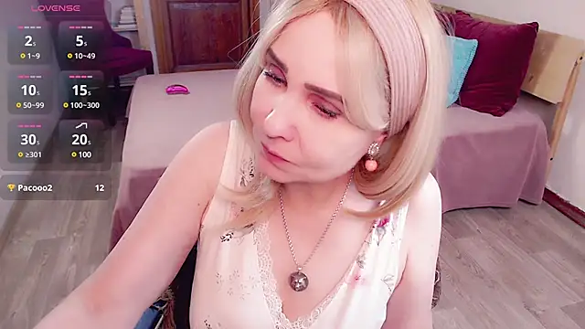  unique cam  online show from 12/07/24, 08:22