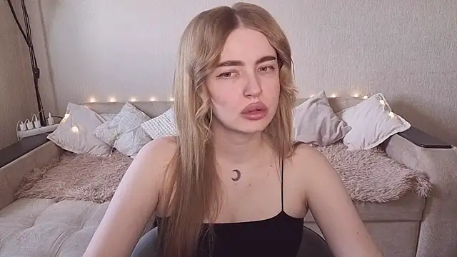 ViolettaLopez online show from 06/27/26, 02:23