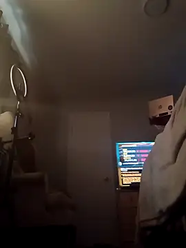 Snapshot of PrinceNoAlbert chatting on 02/25/25, 01:28 PrinceNoAlbert online show from 02/25/25, 01:28