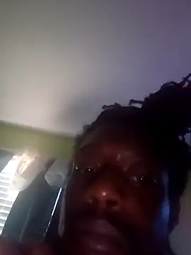 Snapshot of PrinceNoAlbert chatting on 10/08/25, 06:38 PrinceNoAlbert online show from 10/08/25, 06:38